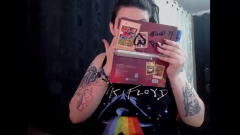 Snapshot of sweet_poison_666 chatting on May 2026 11:46:02 PM sweet_poison_666 online show from May 2026 11:46:02 PM
