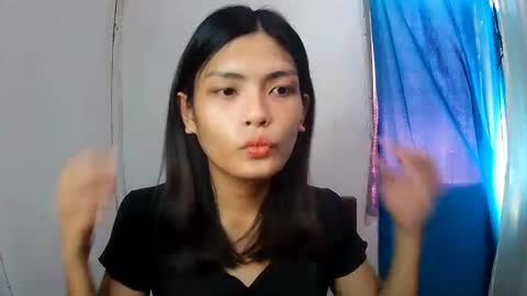 Snapshot of sweet_roela chatting on July 2026 06:51:01 AM sweet_roela online show from July 2026 06:51:01 AM