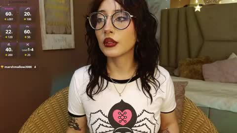 Roxanee online show from May 2026 04:28:02 AM