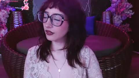 Snapshot of sweet_roxanee chatting on July 2026 04:48:01 AM Roxanee online show from July 2026 04:48:01 AM