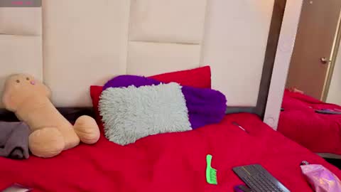 sweet_sam_lady online show from July 2026 10:46:02 AM