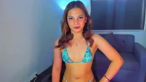 Snapshot of sweet_scarllet12 chatting on February 2025 06:32:02 AM SCARLLET online show from February 2025 06:32:02 AM