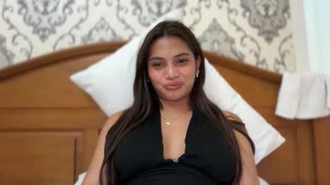 Snapshot of sweet_scarllet12 chatting on January 2026 04:20:01 PM SCARLLET online show from January 2026 04:20:01 PM