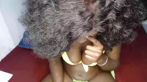 ellanah Tracie online show from February 2026 11:56:02 PM