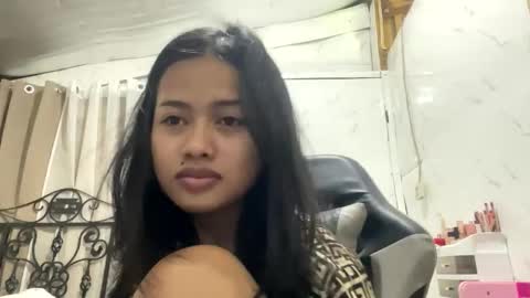 Leah online show from April 2026 02:10:02 PM