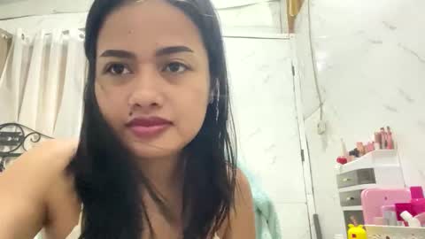 Leah online show from May 2026 12:43:01 PM