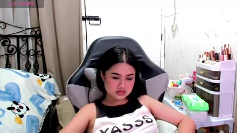 Leah online show from May 2026 06:49:02 PM
