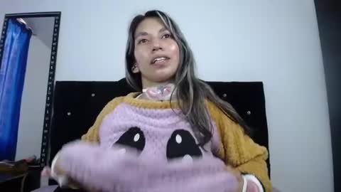 Adriana online show from July 2026 01:13:01 PM