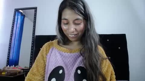 Adriana online show from July 2026 01:52:01 PM