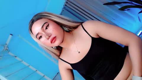 Snapshot of sweet_sofia4 chatting on January 2026 08:18:02 PM Sofia online show from January 2026 08:18:02 PM