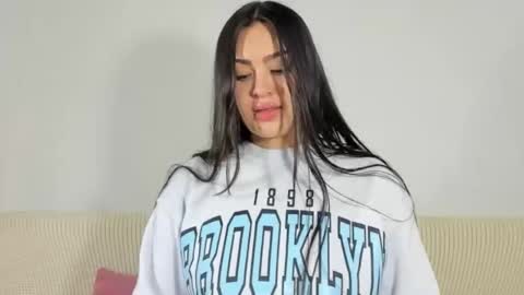 Snapshot of sweet_sophie_7 chatting on January 2025 04:06:01 PM sweet_sophie_7 online show from January 2025 04:06:01 PM