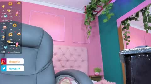 Yeileen online show from June 2026 07:30:01 PM