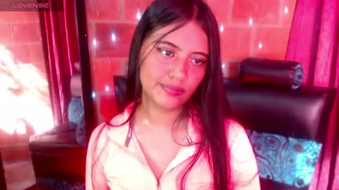 Snapshot of sweet_susy999 chatting on February 2025 08:38:02 PM susy 222 online show from February 2025 08:38:02 PM