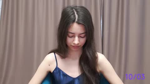 Snapshot of sweet_sweet_angel chatting on March 2025 08:37:02 AM Angel online show from March 2025 08:37:02 AM