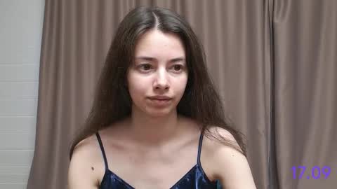 Snapshot of sweet_sweet_angel chatting on September 2025 08:27:01 AM Angel online show from September 2025 08:27:01 AM