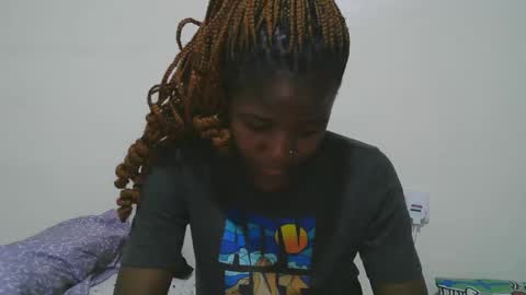 Tatty online show from February 2025 07:35:02 PM