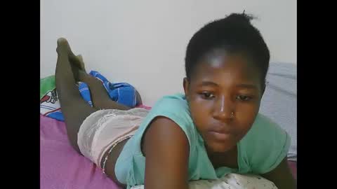 Tatty online show from September 2025 08:30:02 PM