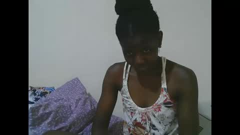 Tatty online show from October 2025 07:00:01 PM