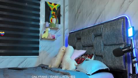 Isabella online show from January 2025 09:42:02 PM