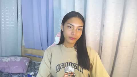 Snapshot of sweet_trishaxx chatting on October 2025 11:50:02 AM Trisha online show from October 2025 11:50:02 AM