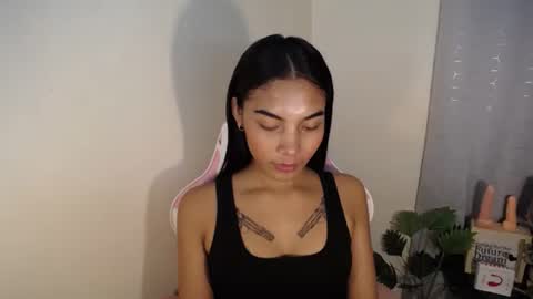 Snapshot of sweet_trishaxx chatting on November 2025 07:25:01 PM Trisha online show from November 2025 07:25:01 PM