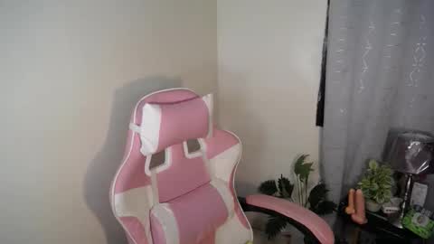 Trisha online show from December 2025 05:49:02 AM