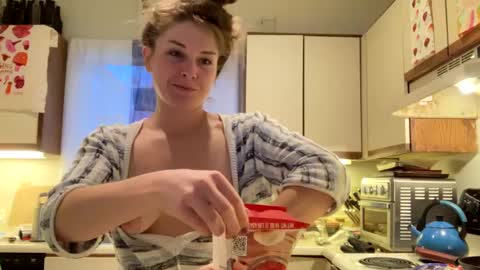 Heidi Brenner - Please check bio for schedule  FAQ online show from February 2025 10:59:02 PM