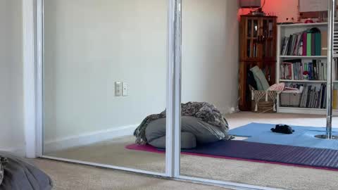 Heidi Brenner - Please check bio for schedule  FAQ online show from March 2026 08:37:01 PM