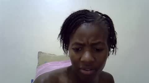 Snapshot of sweet_vee1 chatting on February 2026 05:11:02 PM Princess vee online show from February 2026 05:11:02 PM