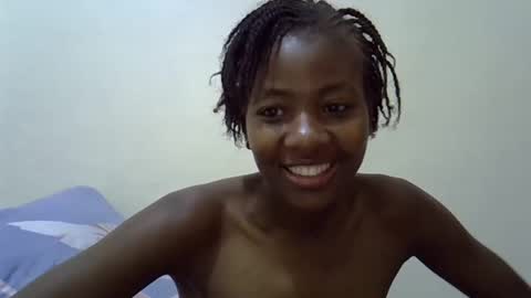 Snapshot of sweet_vee1 chatting on February 2026 02:23:01 PM Princess vee online show from February 2026 02:23:01 PM