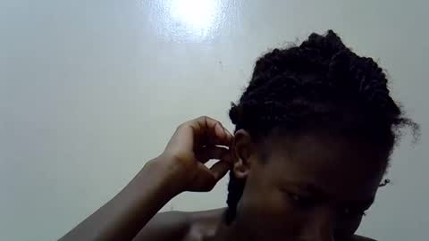 Princess vee online show from May 2026 04:01:01 PM