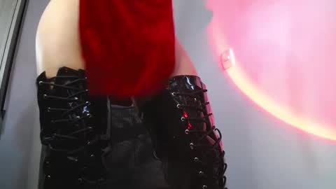 sweet_venus4 online show from September 2025 02:19:01 PM