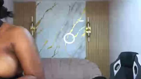 sweet_venus_b online show from July 2026 01:04:01 PM