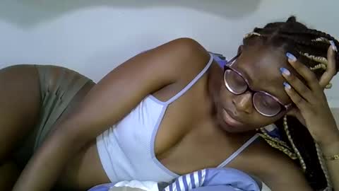 Snapshot of sweet_zarah chatting on February 2026 07:51:01 AM sweet_zarah online show from February 2026 07:51:01 AM