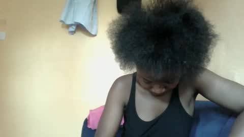 Snapshot of sweet_zella chatting on December 2025 08:52:02 AM zellate online show from December 2025 08:52:02 AM