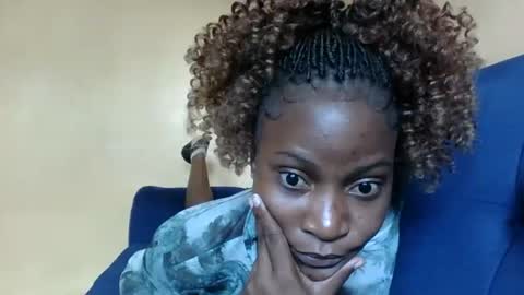 Snapshot of sweet_zella chatting on March 2026 08:55:02 AM zellate online show from March 2026 08:55:02 AM