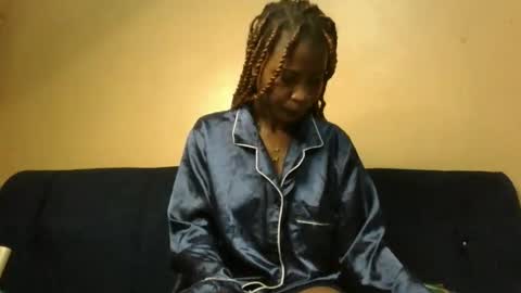 zellate online show from May 2026 01:14:02 AM