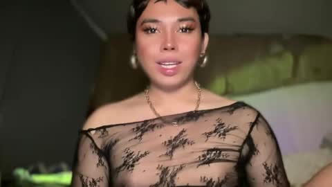 Snapshot of sweetalexa19 chatting on October 2025 12:35:01 AM alexa your one and only queen online show from October 2025 12:35:01 AM