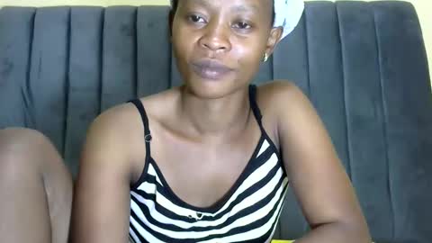 LIANAH online show from May 2026 06:32:01 AM