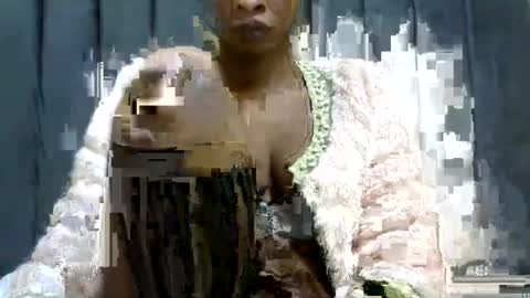LIANAH online show from July 2026 03:33:02 AM
