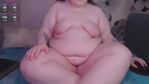 Snapshot of sweetalice999 chatting on March 2026 12:43:02 AM sweetalice999 online show from March 2026 12:43:02 AM