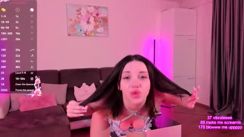 Snapshot of sweetameliaa chatting on November 2025 09:11:01 PM Amelia 3 - Im a naughty girl3 online show from November 2025 09:11:01 PM