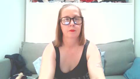 sweetandnaughty123 online show from February 2026 09:52:02 PM