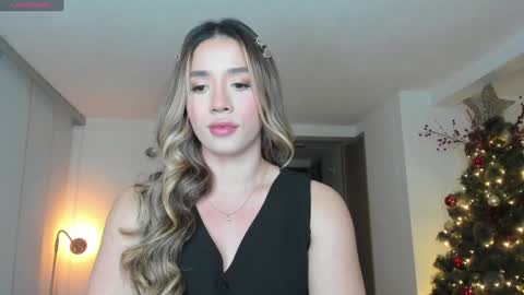 Camila online show from December 2024 12:52:01 AM