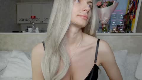 Snapshot of sweetbabyxx2021 chatting on December 2024 04:03:02 AM sweetbabyxx2021 online show from December 2024 04:03:02 AM