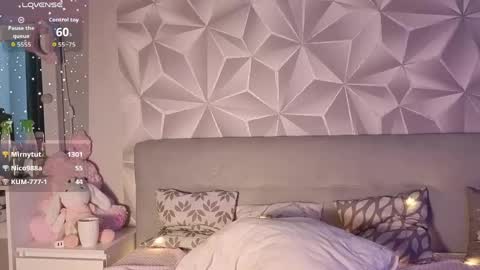 sweetbitch3191 online show from May 2026 10:22:01 AM