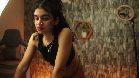 Salom independent model online show from June 2026 03:59:02 AM