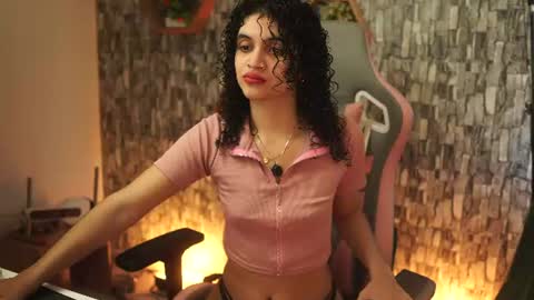 Salom independent model online show from June 2026 07:56:02 PM