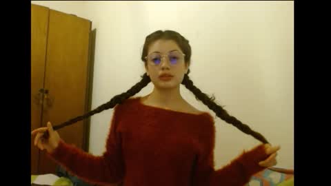 sweetcalm_ online show from February 2026 04:06:02 AM