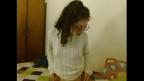 sweetcalm_ online show from April 2026 05:27:02 AM